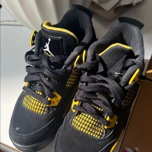 Jordan Kids Black and Yellow Sneakers
